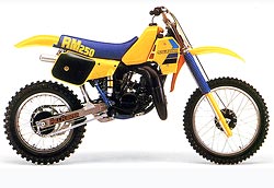 Suzuki RM250E